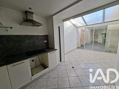 Maison de village - 84 m² - 4 pièces
