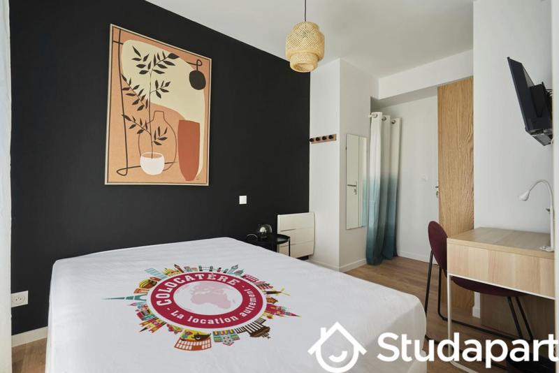 Chambre - 11 m² - 1 pièce