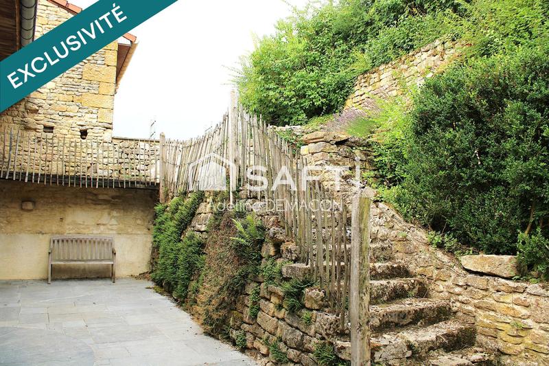 Maison - 180 m² - 9 pièces