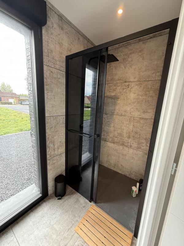 Maison - 237 m² - 8 pièces