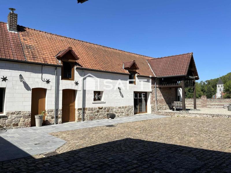 Maison - 181 m² - 7 pièces