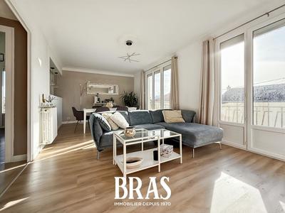 Appartement - 76 m² - 3 pièces