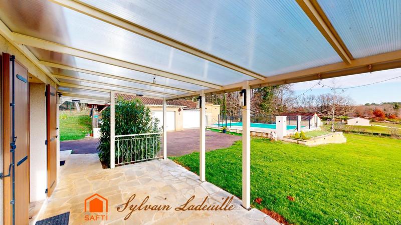 Maison - 120 m² - 5 pièces