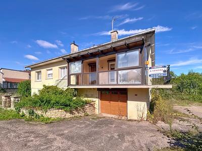 Maison - 188 m² - 6 pièces