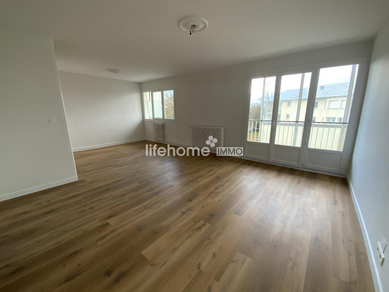 Appartement - 75 m² - 3 pièces