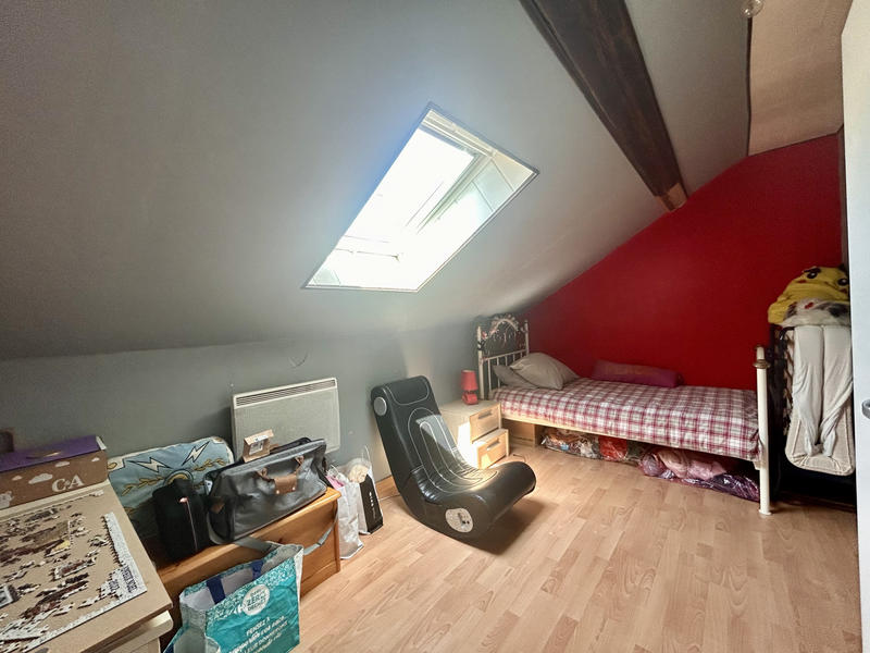 Maison - 101 m² - 6 pièces