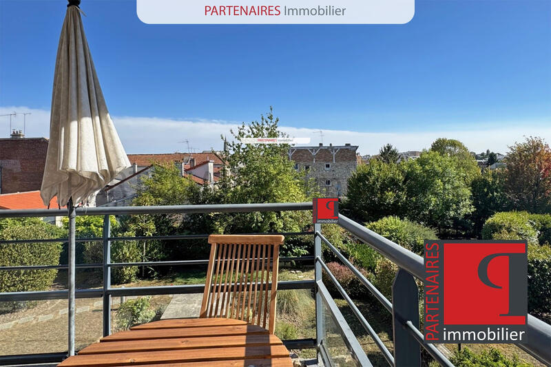 Appartement - 89 m² - 5 pièces