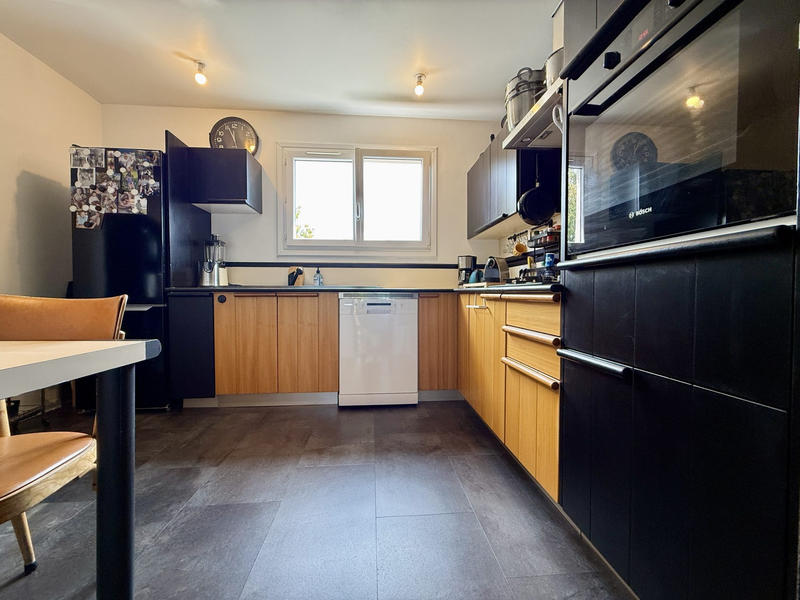 Appartement - 115 m² - 6 pièces