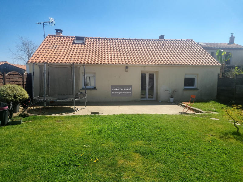 Maison traditionnelle - 125 m² - 5 pièces