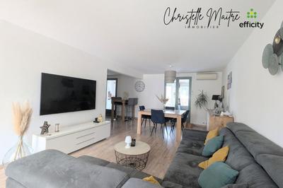 Maison - 125 m² - 5 pièces