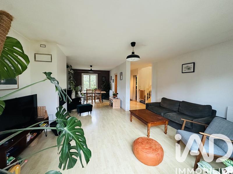 Maison - 140 m² - 8 pièces