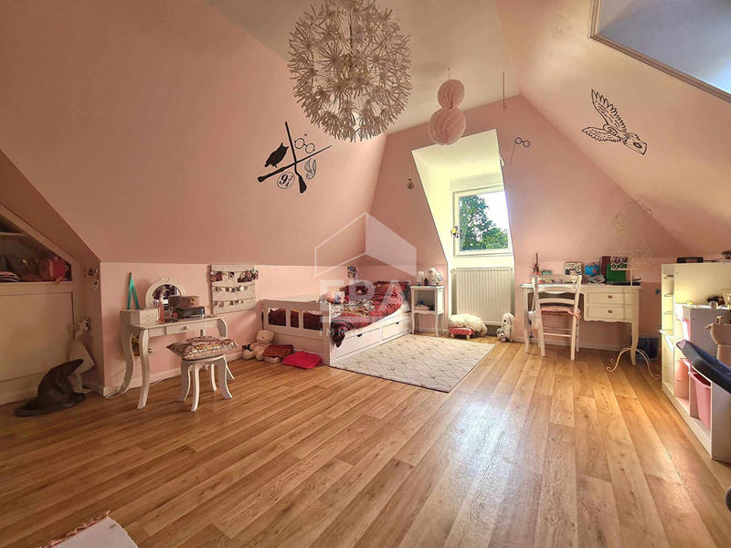 Demeure - 310 m² - 20 pièces