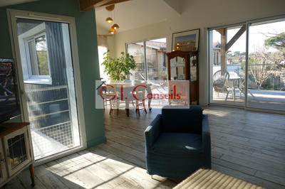 Maison - 163 m² - 6 pièces