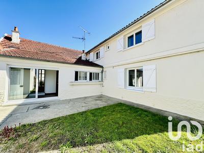 Maison - 105 m² - 5 pièces
