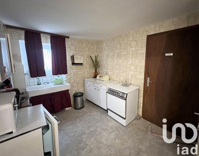 Maison de village - 247 m² - 11 pièces