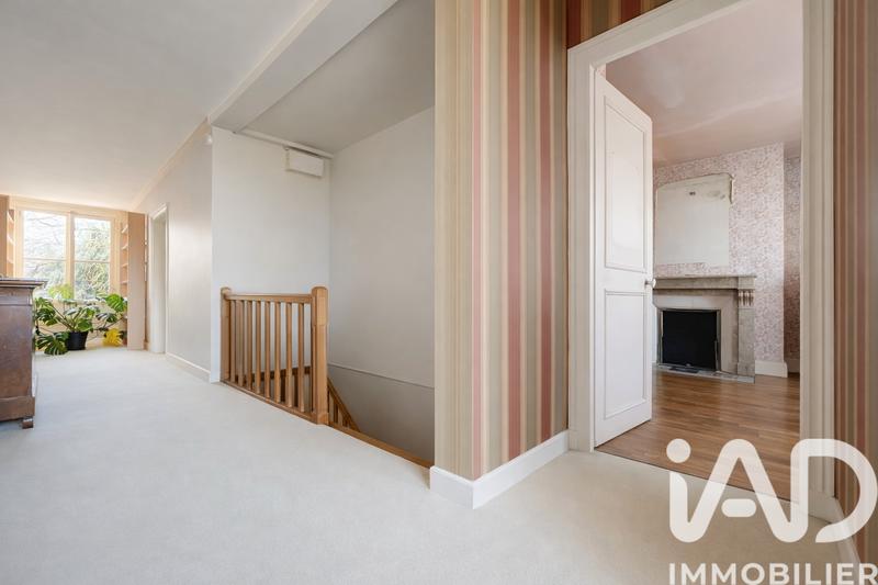 Maison - 320 m² - 14 pièces