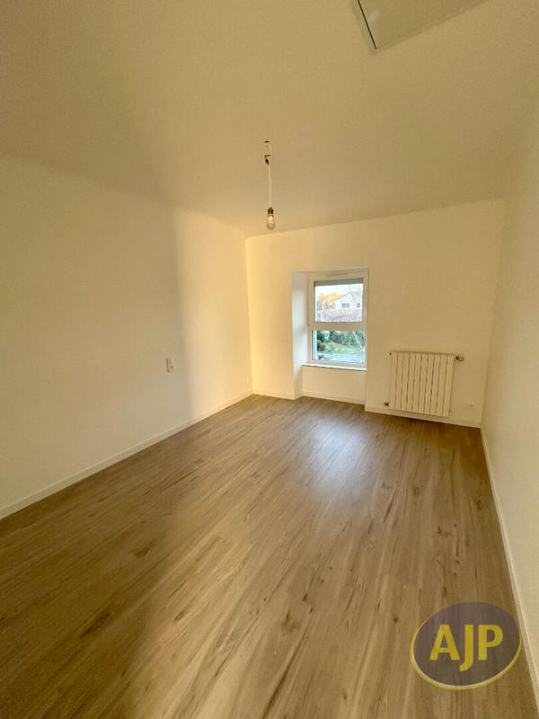 Maison - 60 m² - 3 pièces