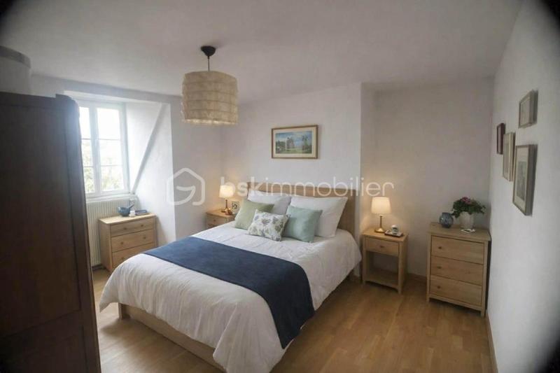 Maison de maîtres - 227 m² - 11 pièces