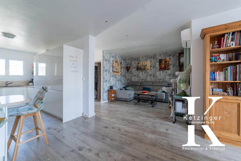 Maison - 179 m² - 7 pièces