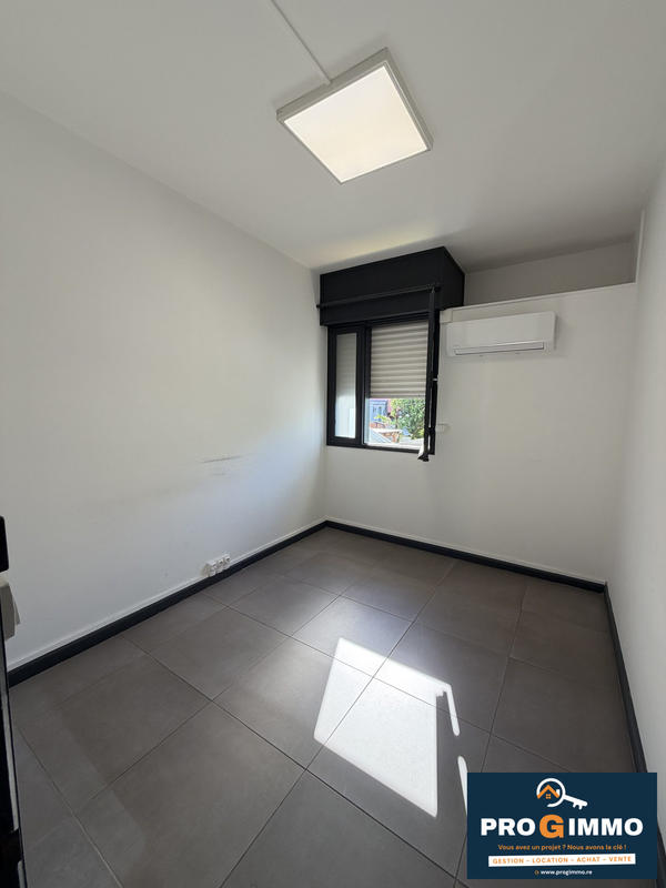 Bureau - 200 m² - 11 pièces