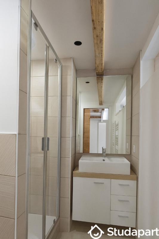 Chambre - 9 m² - 1 pièce