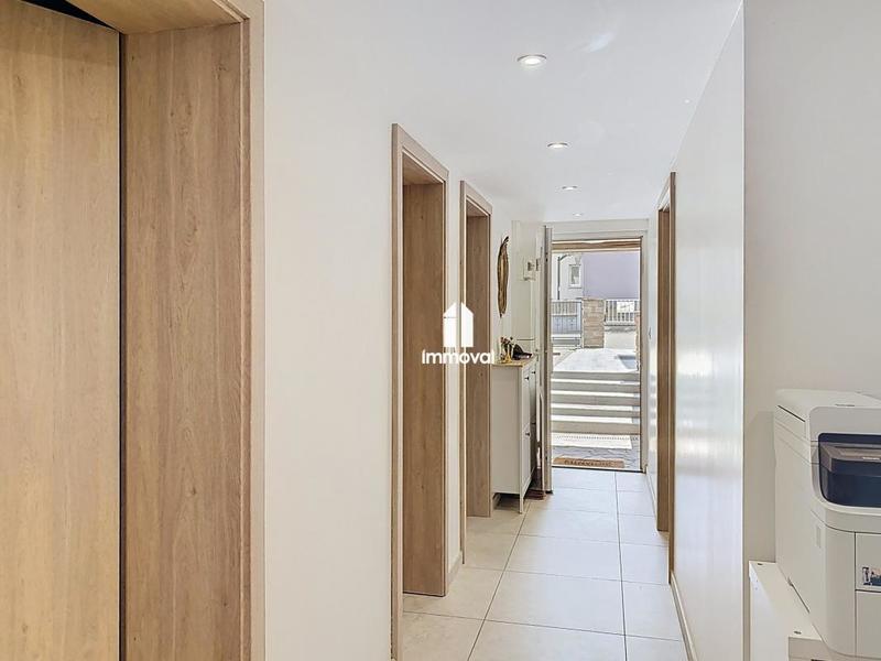 Appartement - 104 m² - 4 pièces