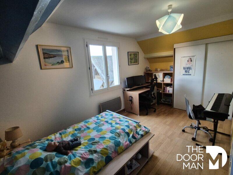 Maison - 138 m² - 7 pièces