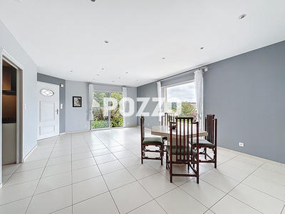 Maison - 87 m² - 4 pièces