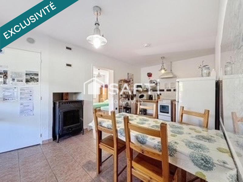 Propriété - 400 m² - 20 pièces