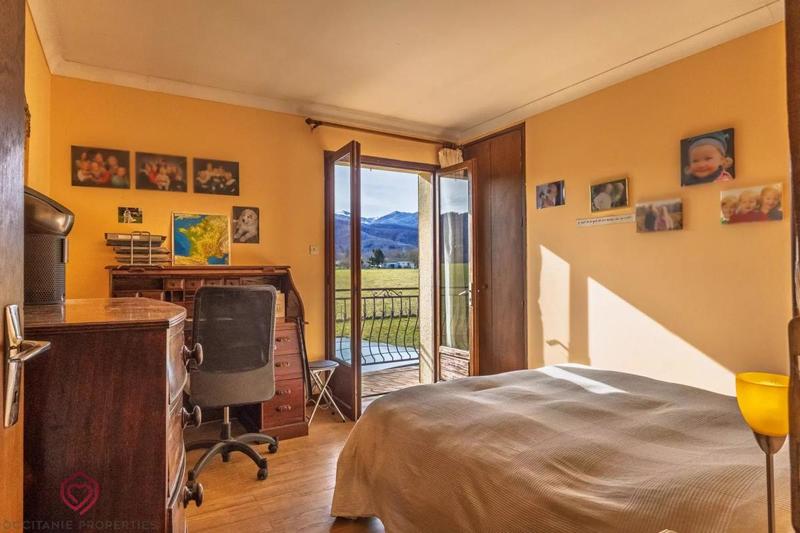 Maison - 166 m² - 7 pièces