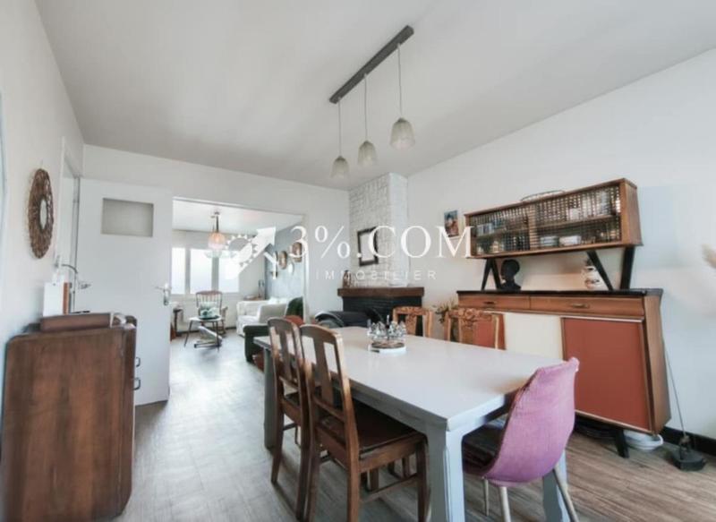 Maison - 123 m² - 7 pièces