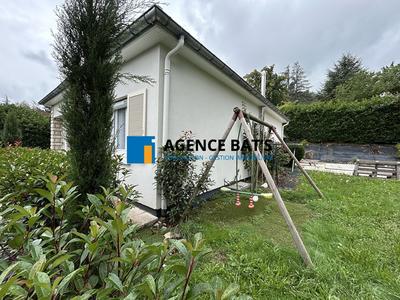 Maison - 160 m² - 5 pièces