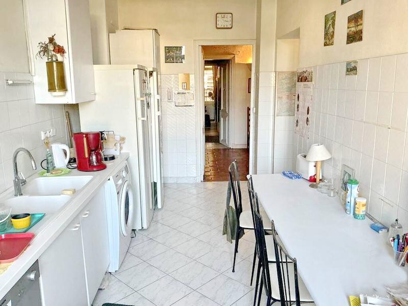 Appartement bourgeois - 174 m² - 6 pièces