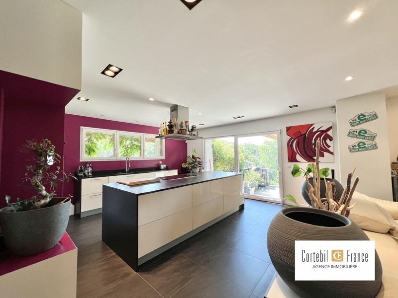 Ferme - 300 m² - 5 pièces