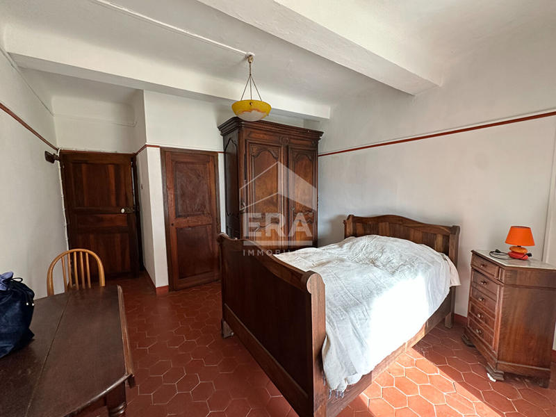 Maison de village - 119 m² - 10 pièces