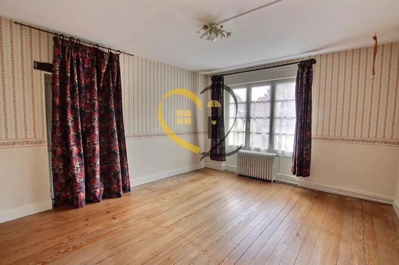 Maison - 268 m² - 11 pièces