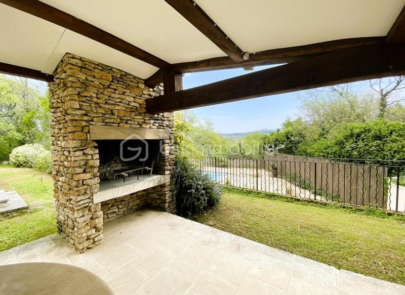 Maison - 106 m² - 6 pièces