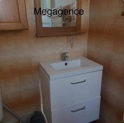 Studio - 25 m² - 1 pièce