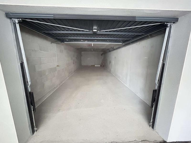 Appartement - 80 m² - 5 pièces