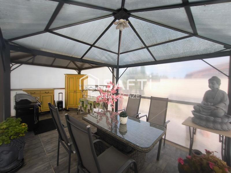 Maison - 185 m² - 5 pièces