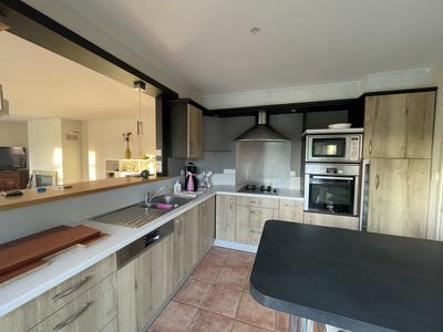 Maison - 151 m² - 6 pièces