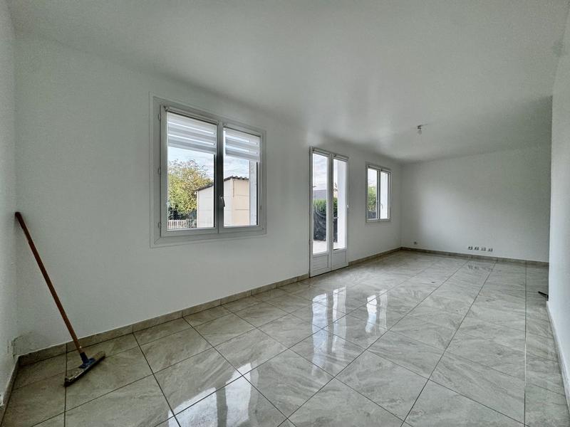 Maison - 82 m² - 5 pièces