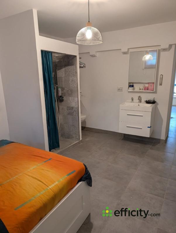 Maison - 168 m² - 7 pièces