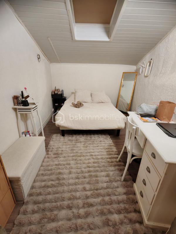 Immeuble - 355 m² - 18 pièces