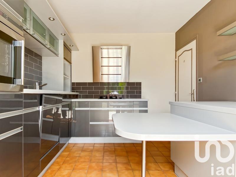 Maison - 75 m² - 5 pièces