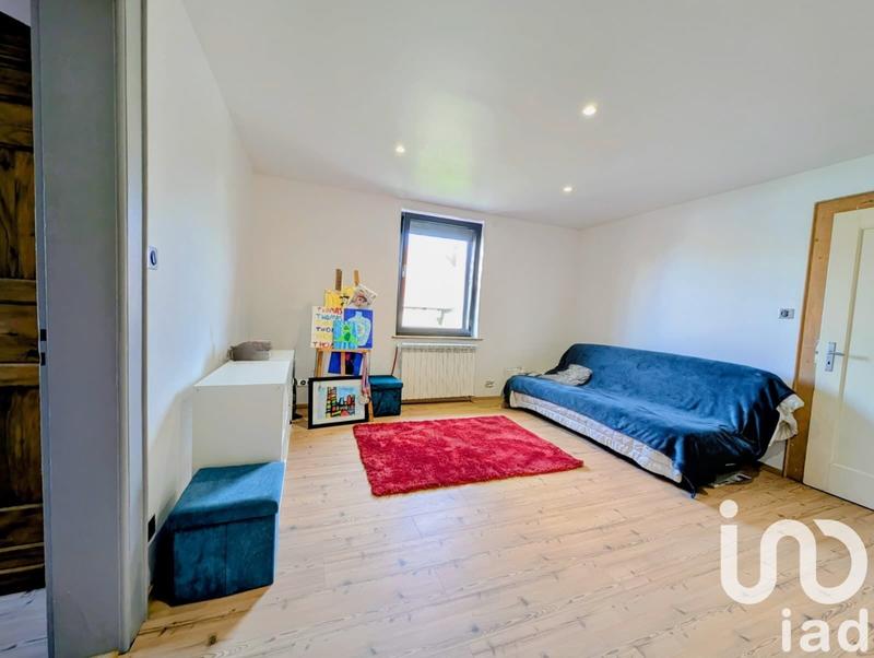 Maison - 223 m² - 8 pièces