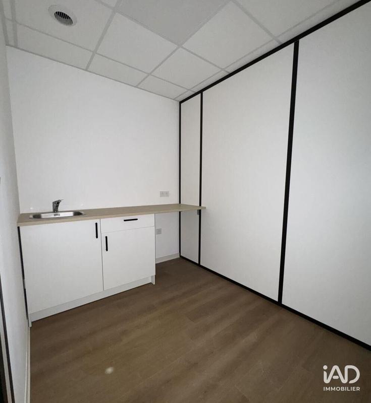 Bureau - 155 m²