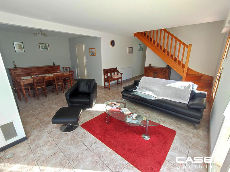 Maison - 118 m² - 7 pièces