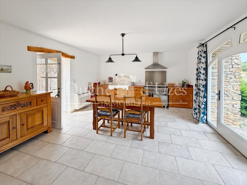 Maison - 148 m² - 6 pièces