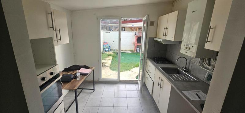 Maison - 64 m² - 4 pièces